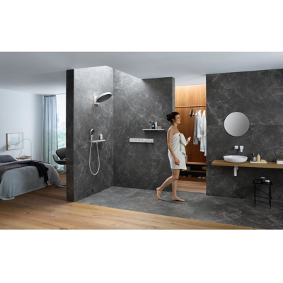 Полка Hansgrohe Rainfinity Shelf 500 26844000, хром для ванной комнаты. Фото